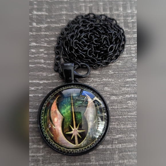 Star Wars Jedi Order Necklace, NWOT - Picture 2 of 3